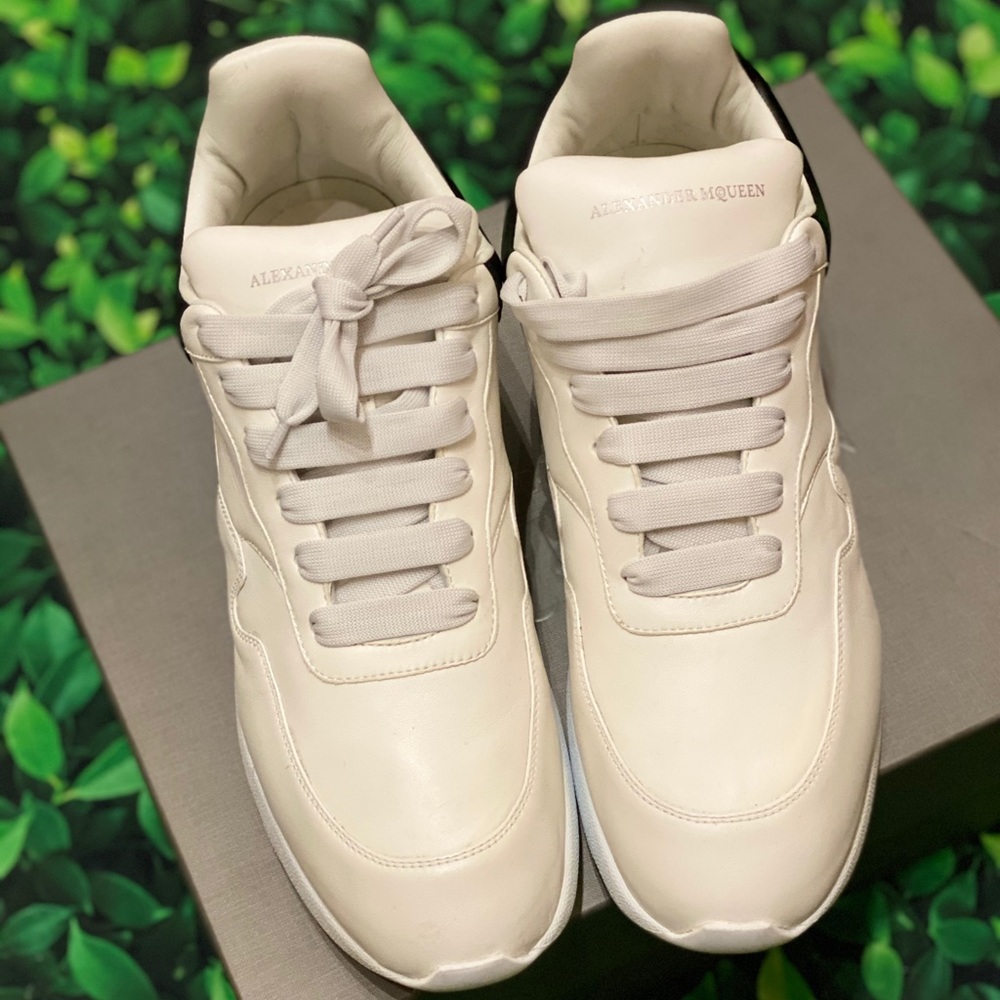(SOLD) ALEXANDER MCQUEEN OVERSIZED RUNNERS